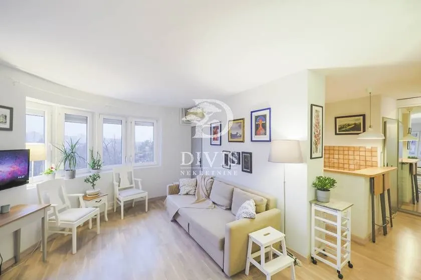 Izdavanje, dvosoban stan, 47m², Neimar, Vračar Sve Podlokacije