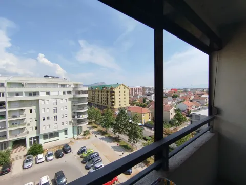 Izdavanje, stan, 67m², Stari Aerodrom, Podgorica - image 6