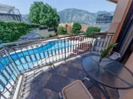 Prodaja, dvosoban stan, 90m², Dobrota, Kotor - image 3