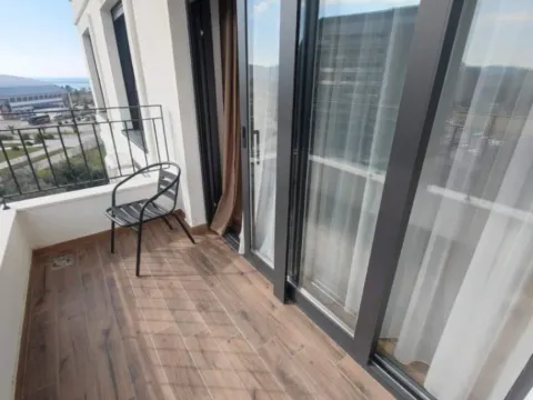 Rent, studio apartment, 36m², Centar, Bar - image 2