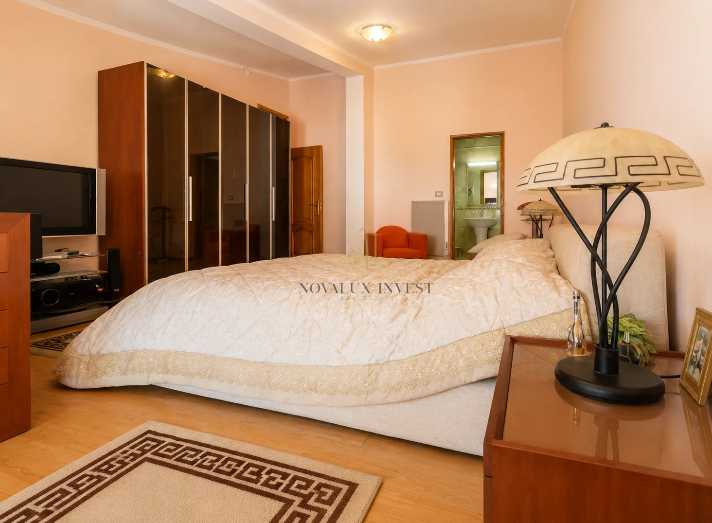Prodaja, trosoban stan, 200m², Preko Morače, Podgorica