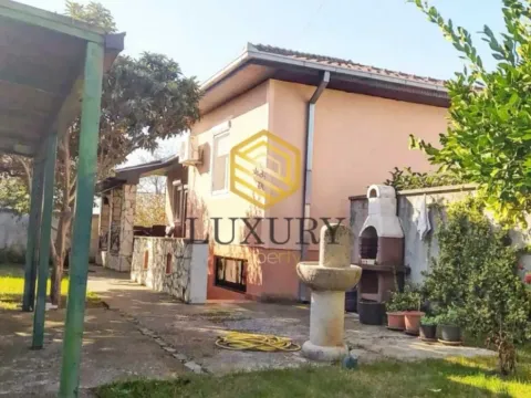 Sale, house, 98m², Donja Gorica, Podgorica