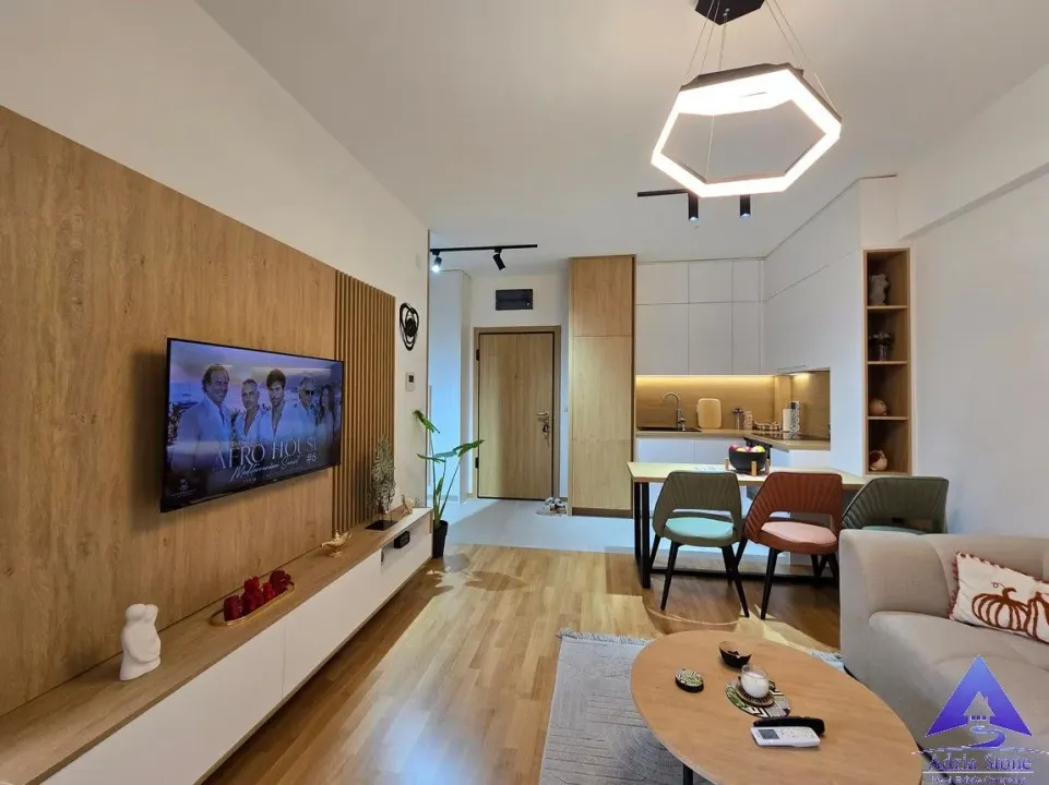 Prodaja, jednosoban stan, 42m², Rozino, Budva