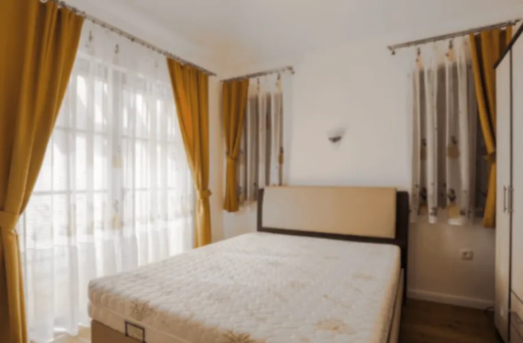 Izdavanje, kuća, 300m², Blizikuće, Budva