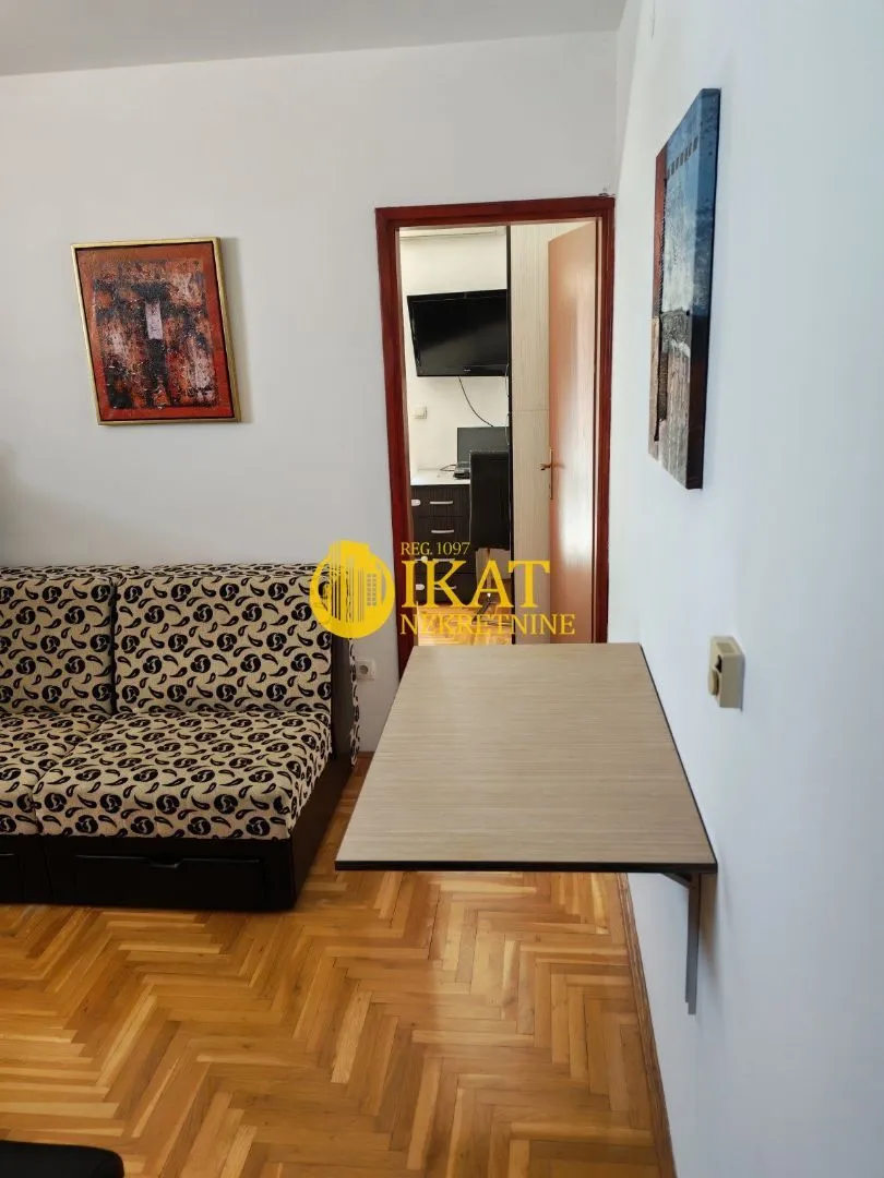 Prodaja, jednosoban stan, 27m², Cvetkova Pijaca, Zvezdara Sve Podlokacije