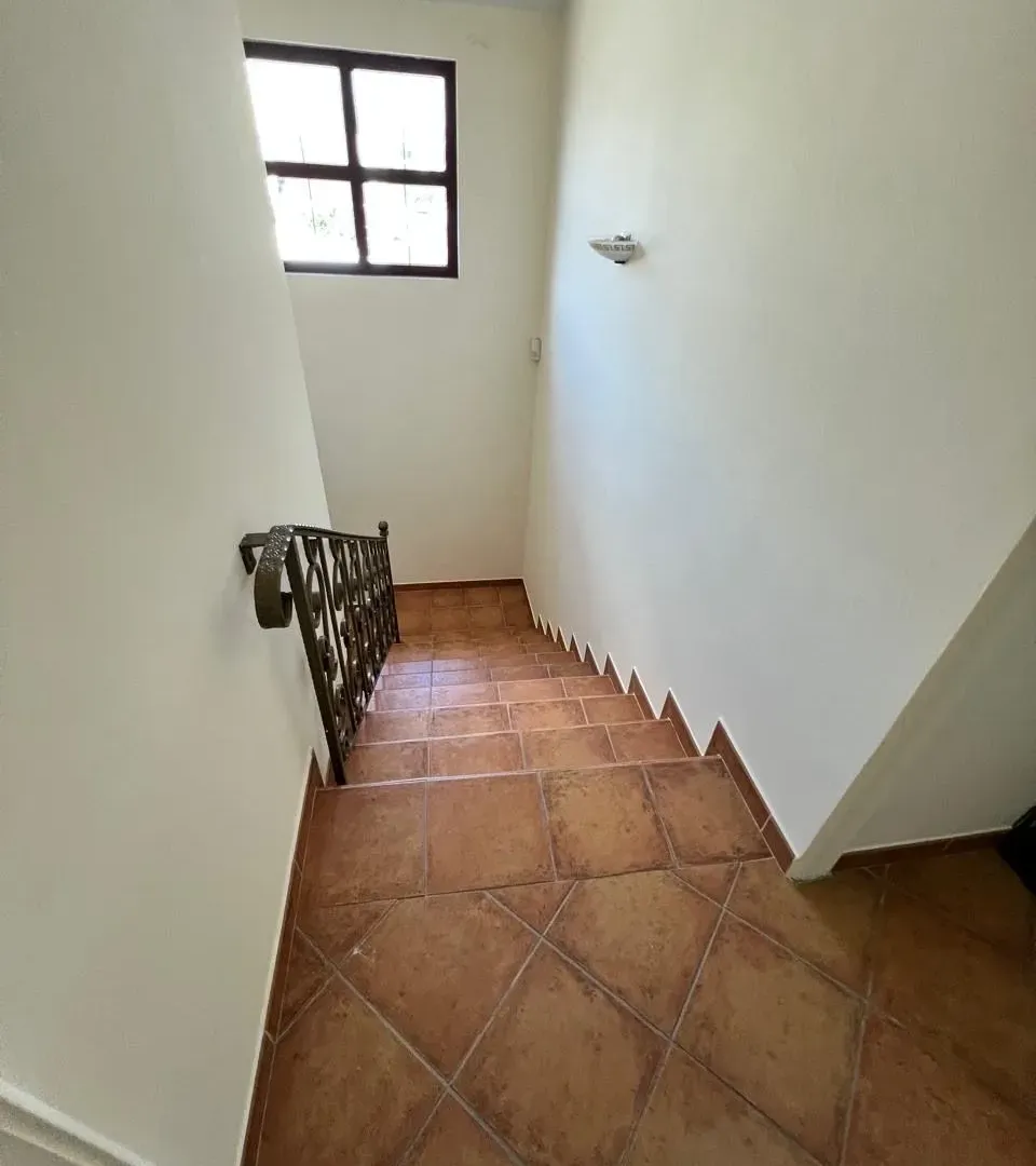 Rent, house, 200m², Donja Gorica, Podgorica