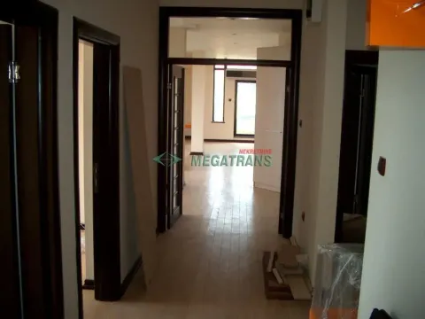 Rent, four bedroom apartment, 170m², Novi Sad Sve Podlokacije, Novi Sad - image 12
