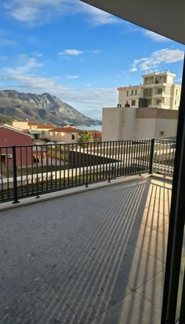 Prodaja, jednosoban stan, 77m², Bečići, Budva