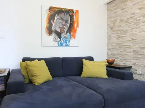 Rent, two bedroom apartment, 70m², Budva, Crna Gora - image 8