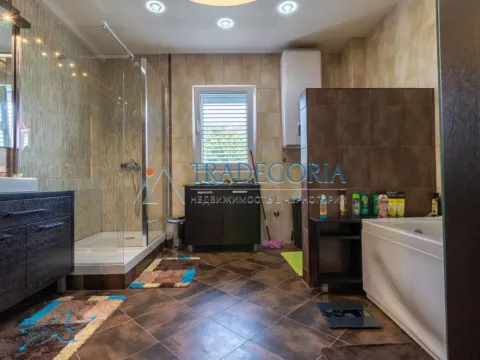 Prodaja, kuća, 267m², Tivat, Crna Gora - image 10