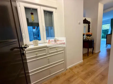 Izdavanje, poslovni prostor, 70m², Novi Beograd Blok 23, Novi Beograd Sve Podlokacije - image 3