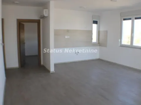 Prodaja, trosoban stan, 77m², Petrovaradin, Novi Sad - image 14
