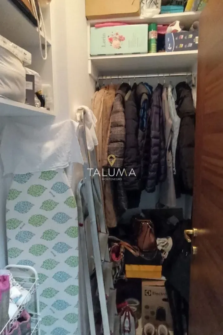 Prodaja, dvosoban stan, 74m², City Kvart, Podgorica