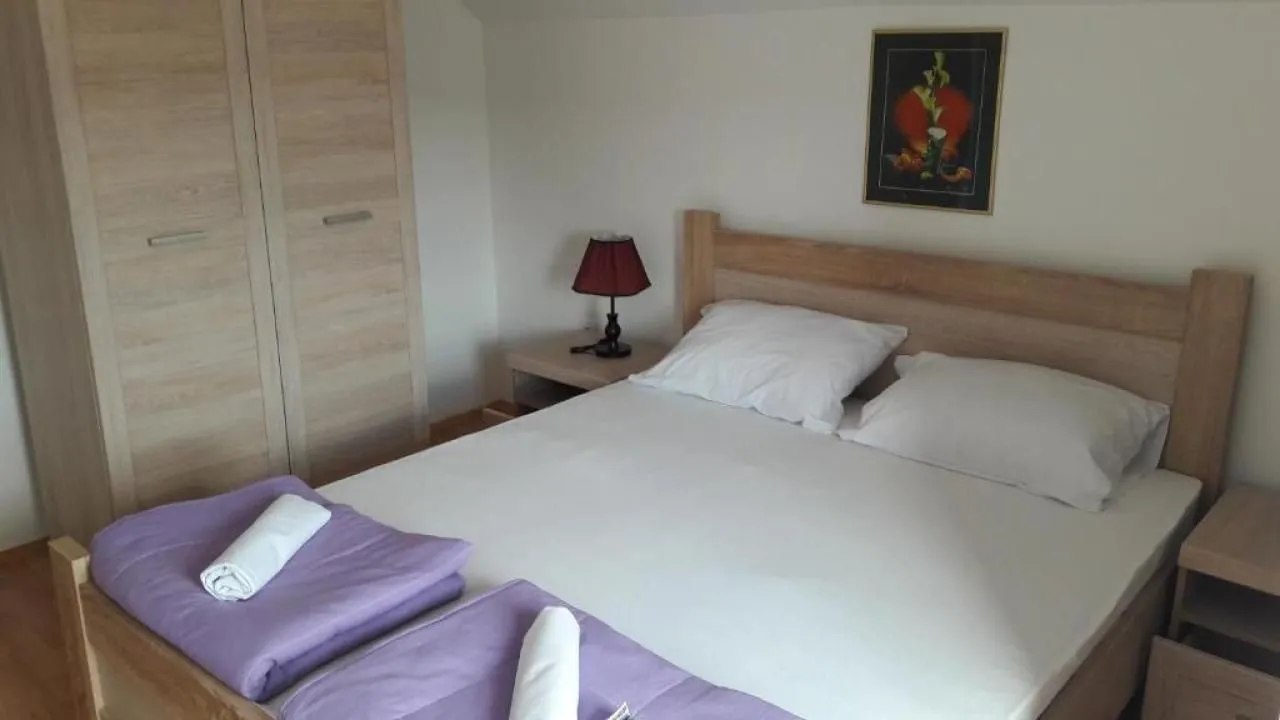Prodaja, kuća, 100m², Mojdež, Herceg Novi