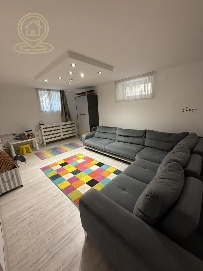 Izdavanje, kuća, 120m², Petrovaradin, Novi Sad