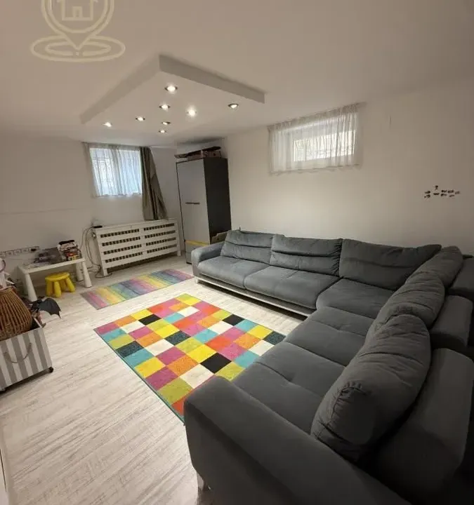 Izdavanje, kuća, 120m², Petrovaradin, Novi Sad