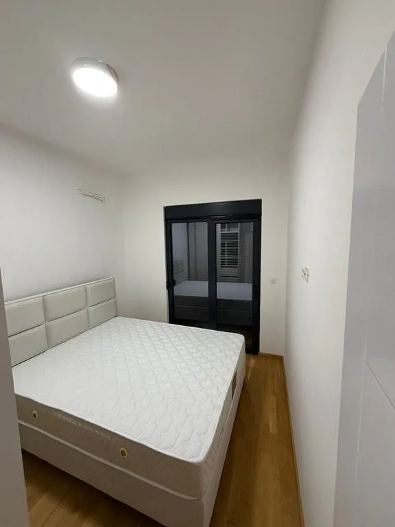Izdavanje, jednosoban stan, 43m², Donja Gorica, Podgorica