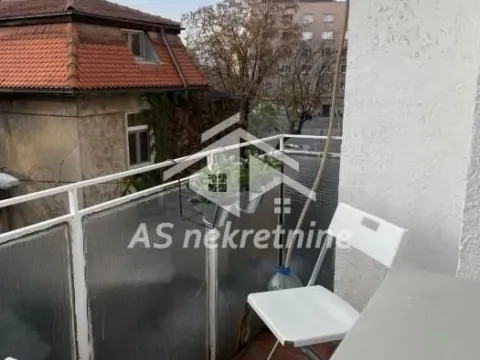 Izdavanje, dvosoban stan, 56m², Stari Grad, Beograd - image 11