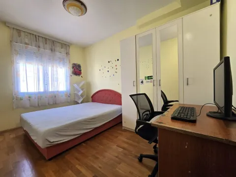 Prodaja, stan, 41m², Stari Aerodrom, Podgorica - image 11