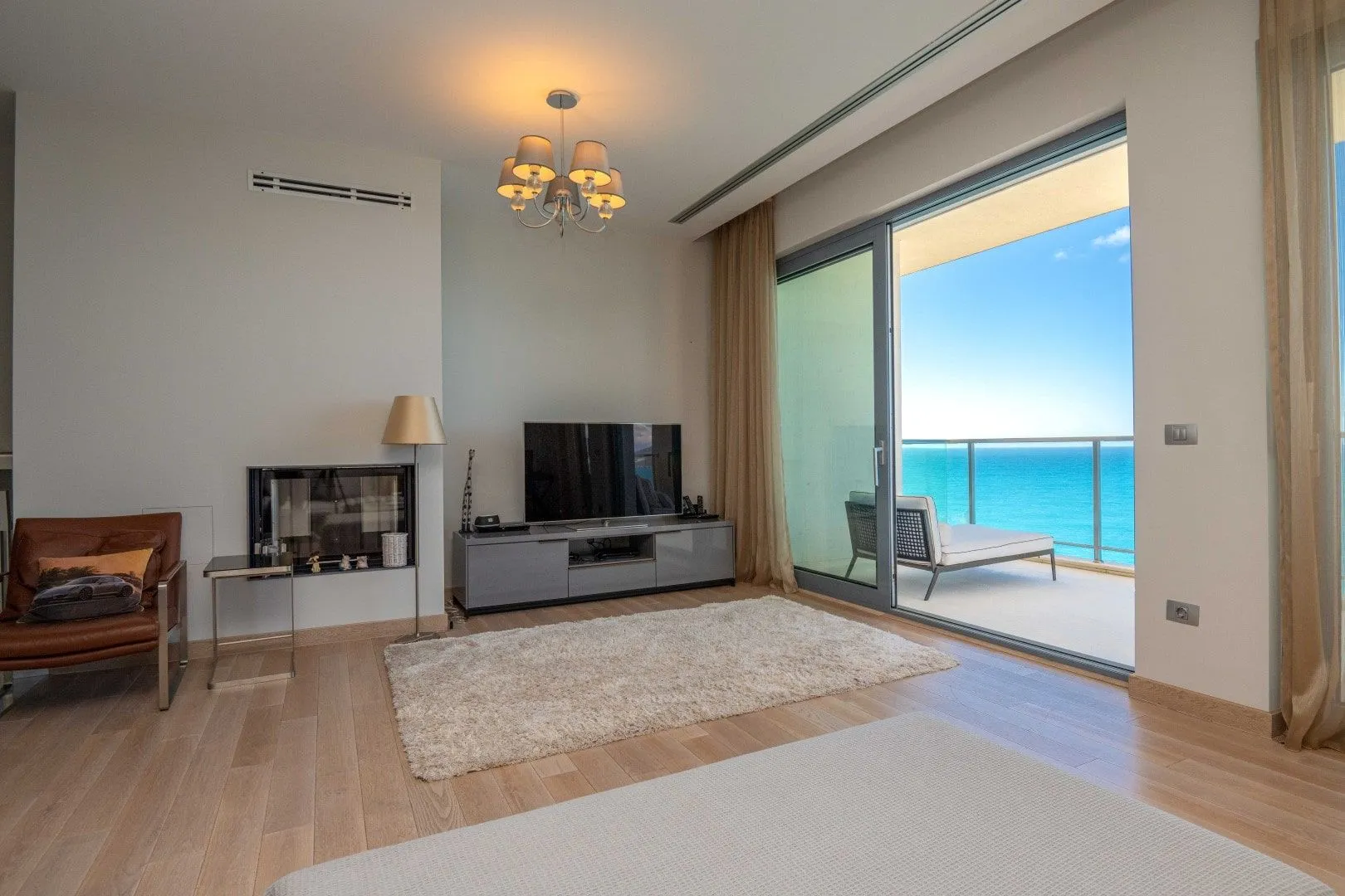 Prodaja, trosoban stan, 139m², Rijeka Reževići, Budva