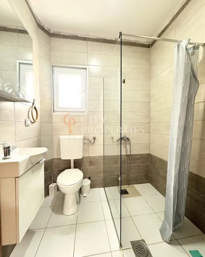Rent, house, 150m², Donji Kokoti, Podgorica