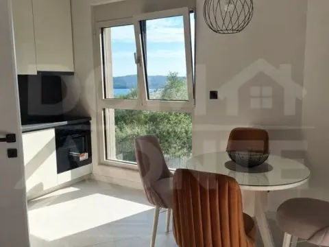 Izdavanje, jednosoban stan, 33m², Tivat, Crna Gora - image 7