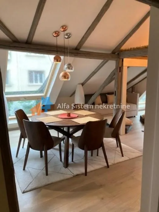 Izdavanje, četvorosoban stan, 108m², Stari Grad, Beograd