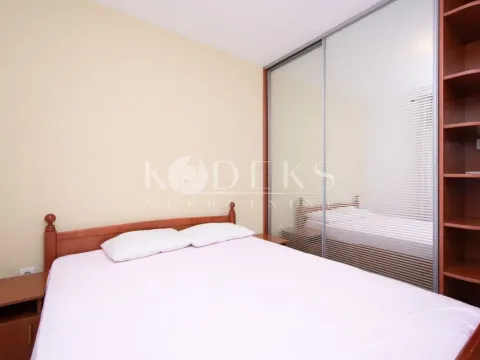 Rent, two bedroom apartment, 73m², Dalmatinska ulica, Podgorica - image 9