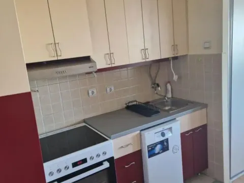 Izdavanje, dvosoban stan, 61m², Novi Beograd Blok 45, Novi Beograd Sve Podlokacije - image 3