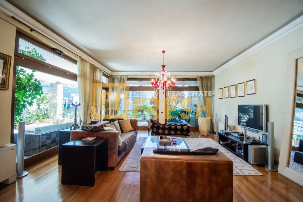 Sale, house, 1264m², Budva, Crna Gora