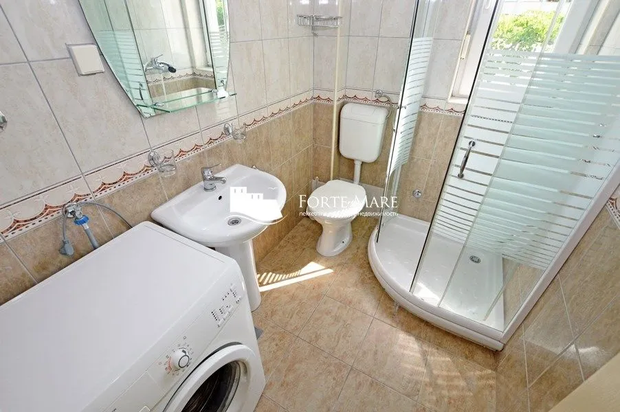 Prodaja, dvosoban stan, 46m², Đenovići, Herceg Novi
