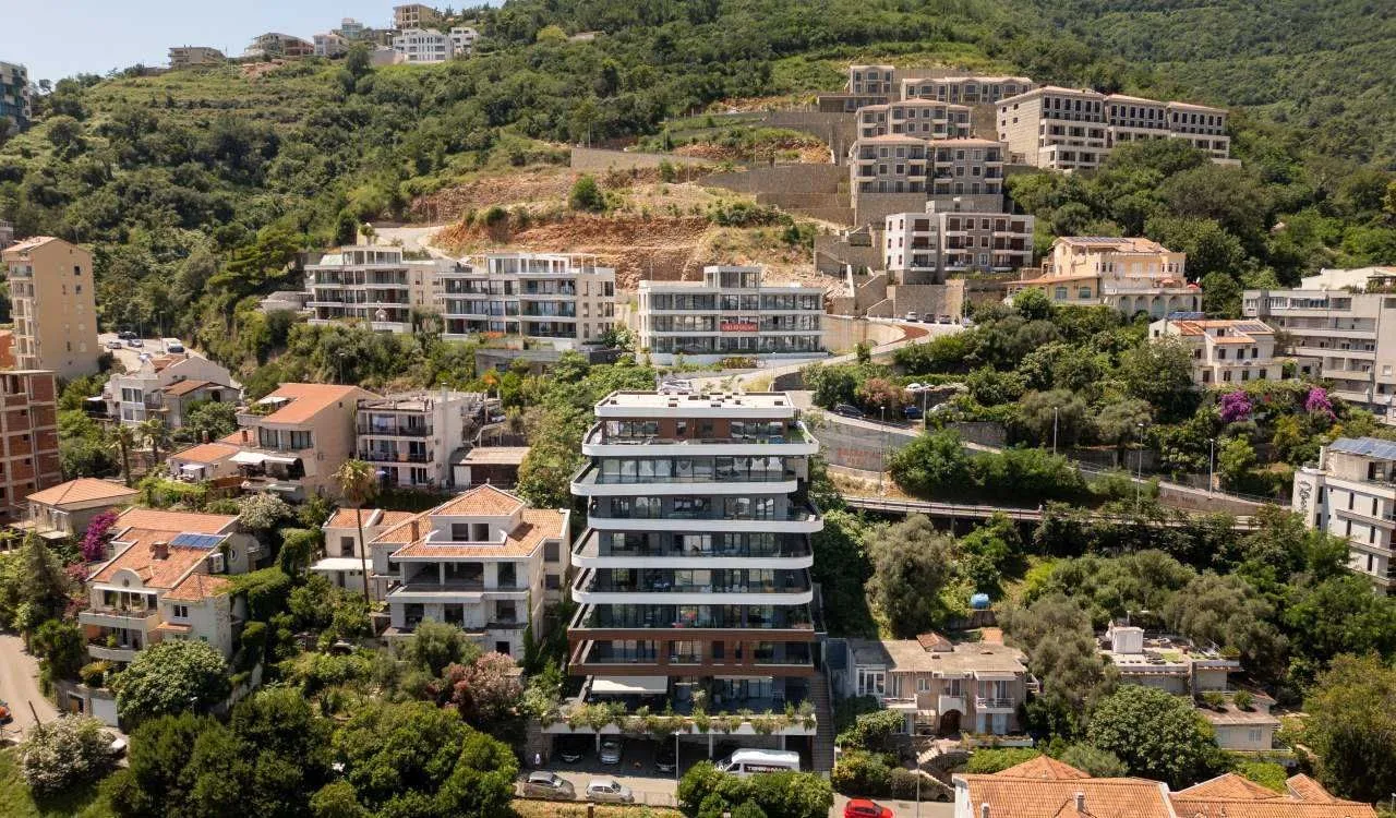 Prodaja, trosoban stan, 149m², Gospoština, Budva