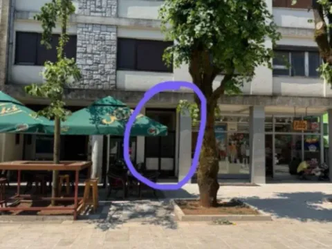 Izdavanje, jednosoban stan, 56m², Centar, Cetinje - image 9