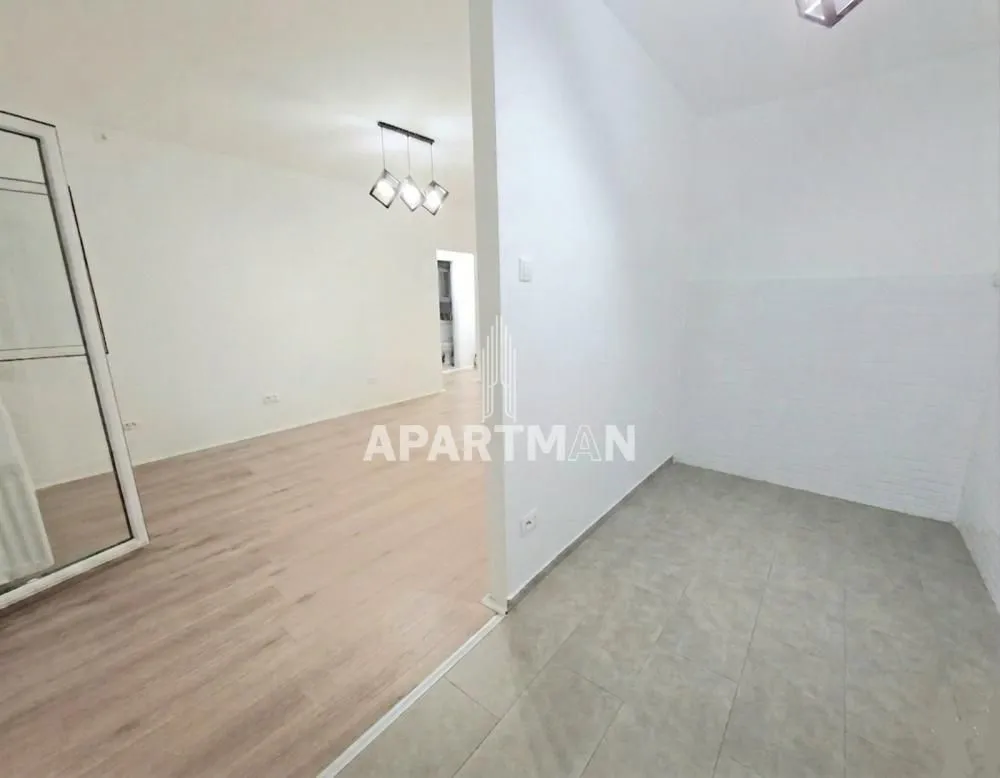 Prodaja, dvosoban stan, 48m², Stari Merkator, Novi Beograd Sve Podlokacije
