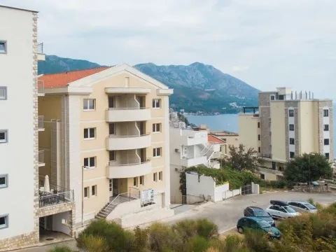 Prodaja, jednosoban stan, 45m², Bečići, Budva - image 8