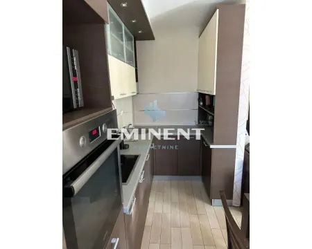 Rent, three bedroom apartment, 74m², Palilula Sve Podlokacije, Beograd - image 8