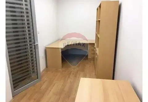 Izdavanje, poslovni prostor, 150m², Kruševac, Podgorica - image 3