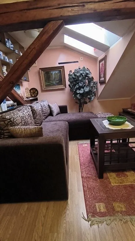 Sale, three bedroom apartment, 67m², Savski Venac, Beograd
