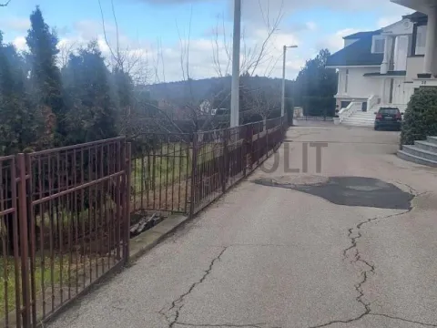Prodaja, plac, 433m², Višnjička Banja, Palilula Sve Podlokacije - image 3