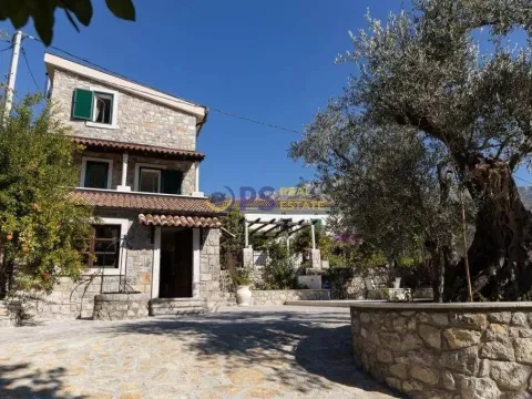 Izdavanje, kuća, 200m², Bar, Crna Gora - image 2