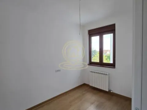 Rent, three bedroom apartment, 55m², Zemun Sve Podlokacije, Beograd - image 5