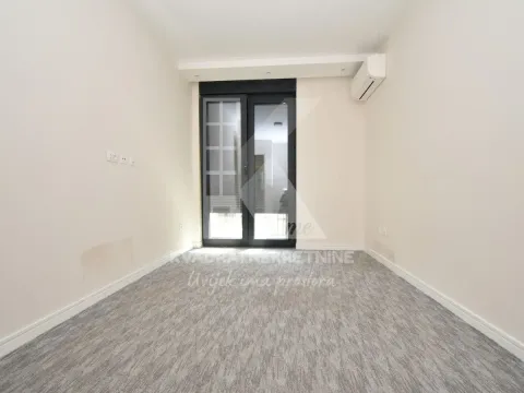 Rent, two bedroom apartment, 82m², Kruševac, Podgorica - image 3