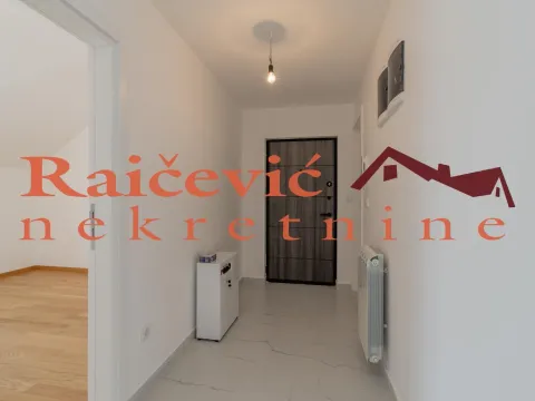 Prodaja, trosoban stan, 81m², Grocka, Beograd - image 19