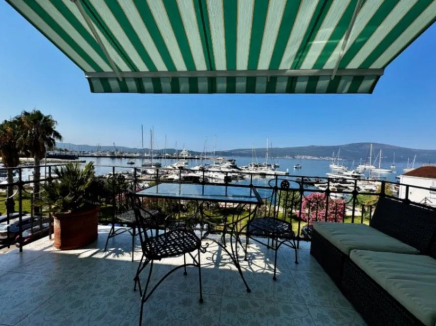 Rent, two bedroom apartment, 120m², Seljanovo, Tivat