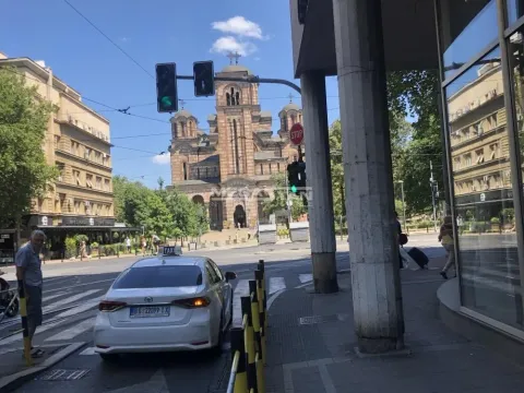 Prodaja, trosoban stan, 81m², Vračar Centar, Vračar Sve Podlokacije - image 17