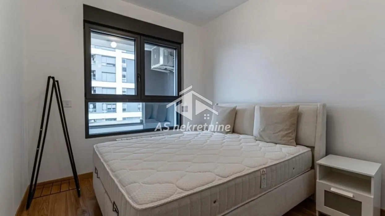 Izdavanje, dvosoban stan, 49m², Fon (Fon - Bilećka), Voždovac Sve Podlokacije
