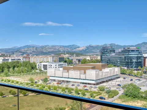 Rent, two bedroom apartment, 72m², Master Kvart, Podgorica - image 9