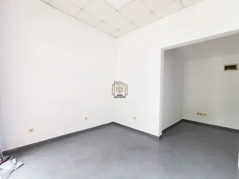 Sale, office space, 27m², Podgorica, Crna Gora - image 3