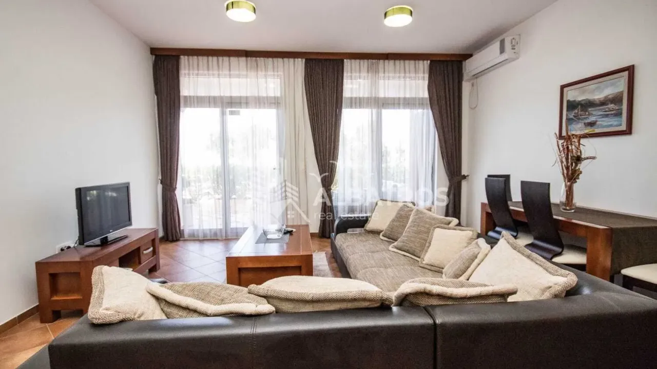 Rent, one bedroom apartment, 45m², Dobre Vode, Bar