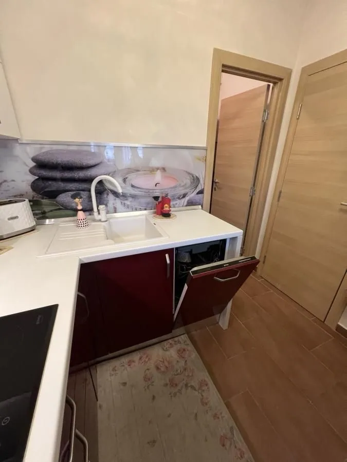 Prodaja, četvorosoban stan, 120m², Novo naselje, Novi Sad